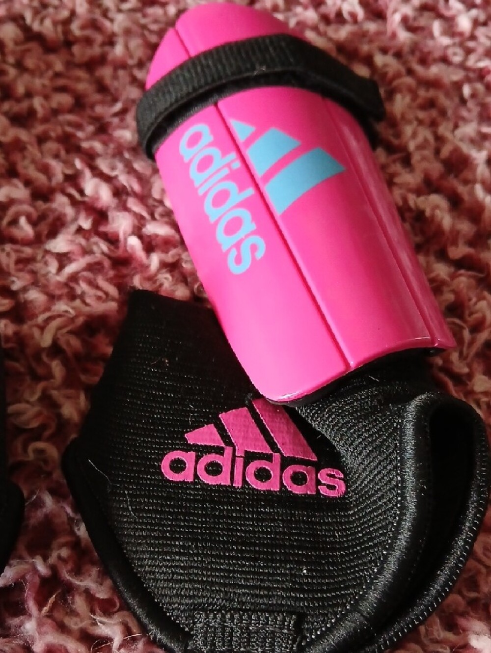 adidas Pink and Blue Youth Shin Guards with Straps (Age 3 - 5) Size SMALL - Picture 3 of 6